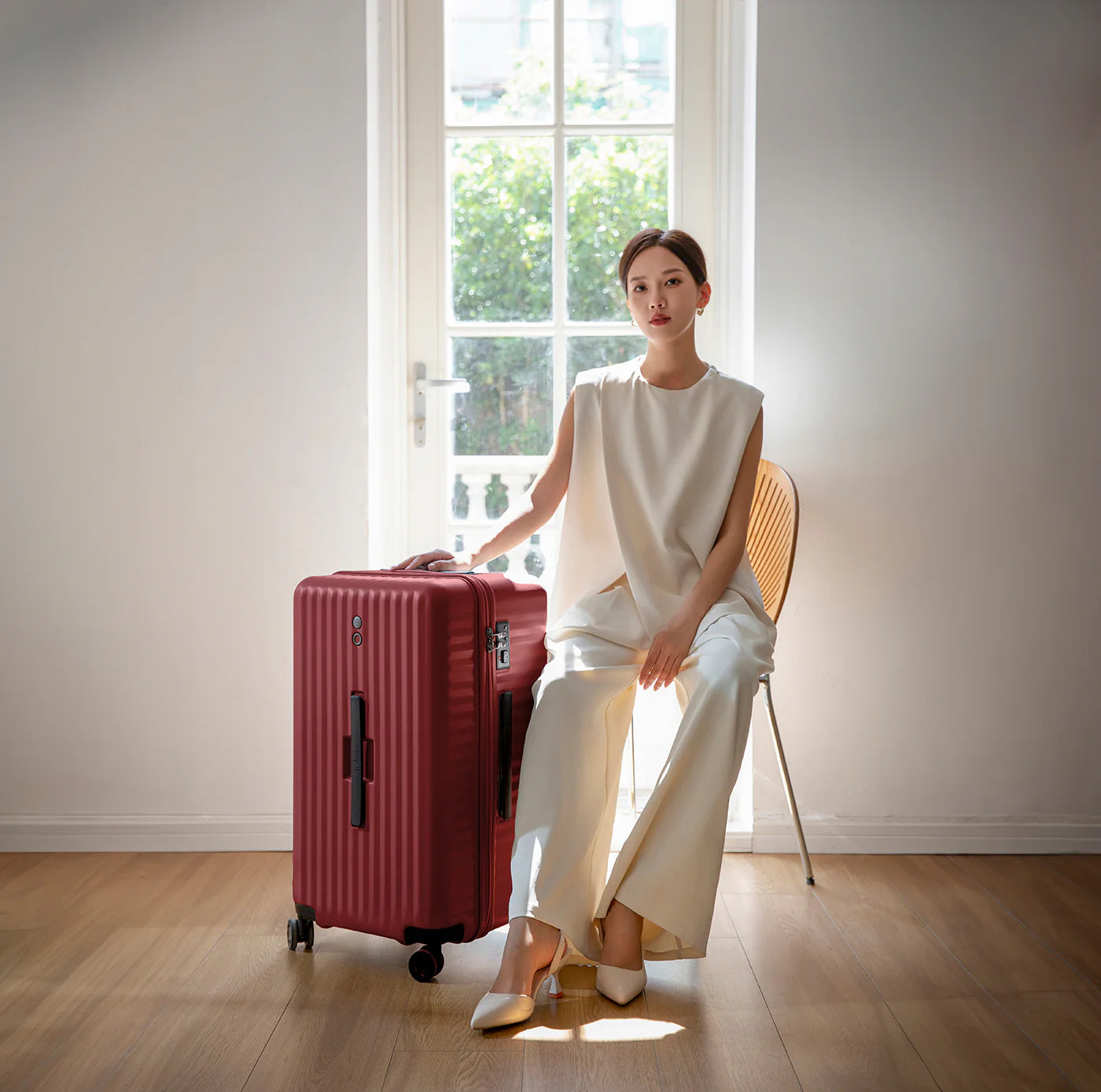 ECHOLAC CELESTRA TRUNK suitcase