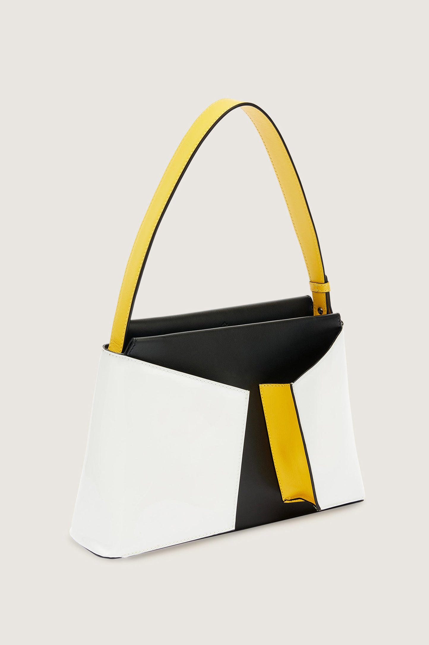 LIZ SPORTY TOTE