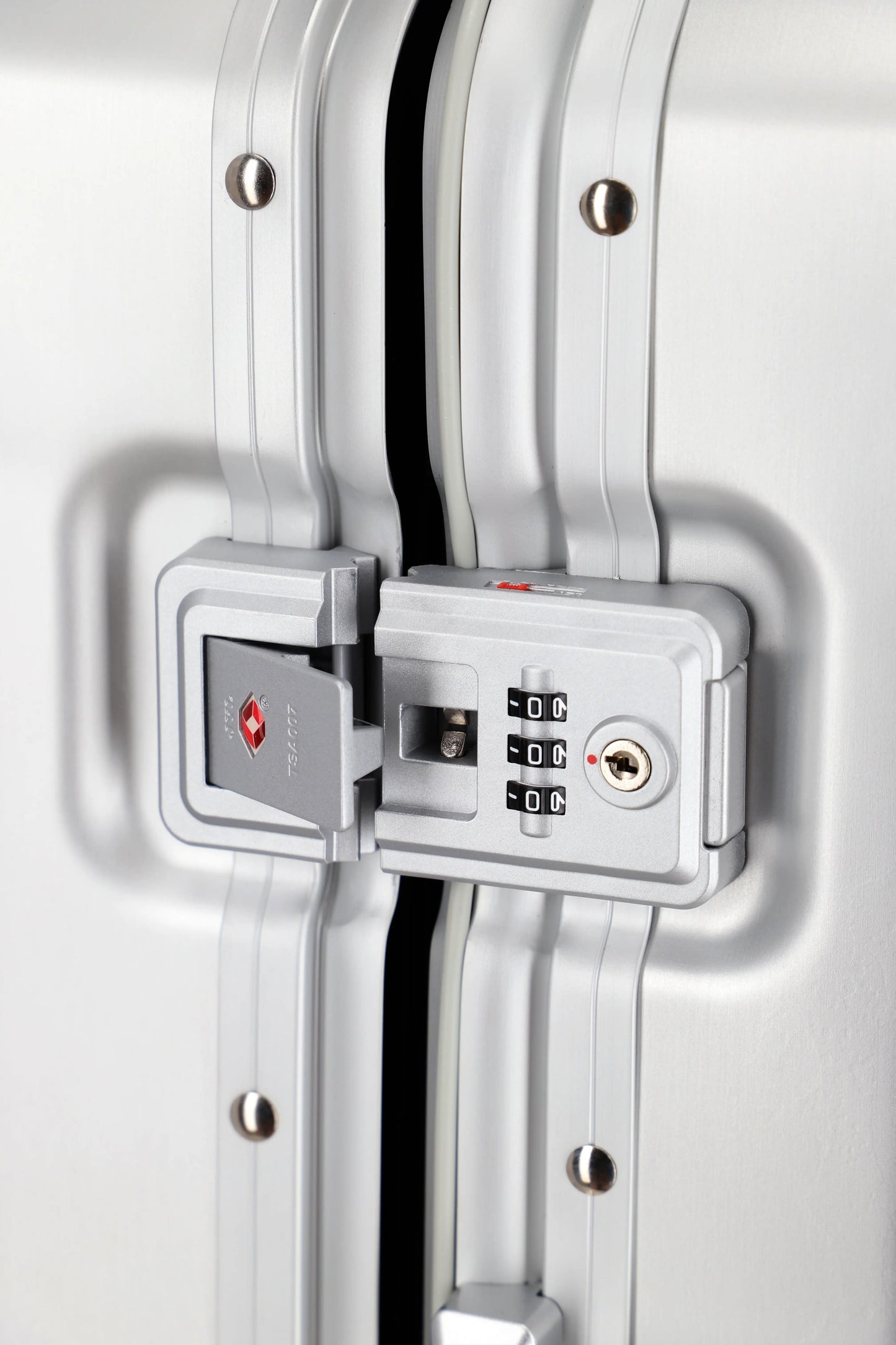 travelite-next-valigia-cabina-4-ruote-design-moderno