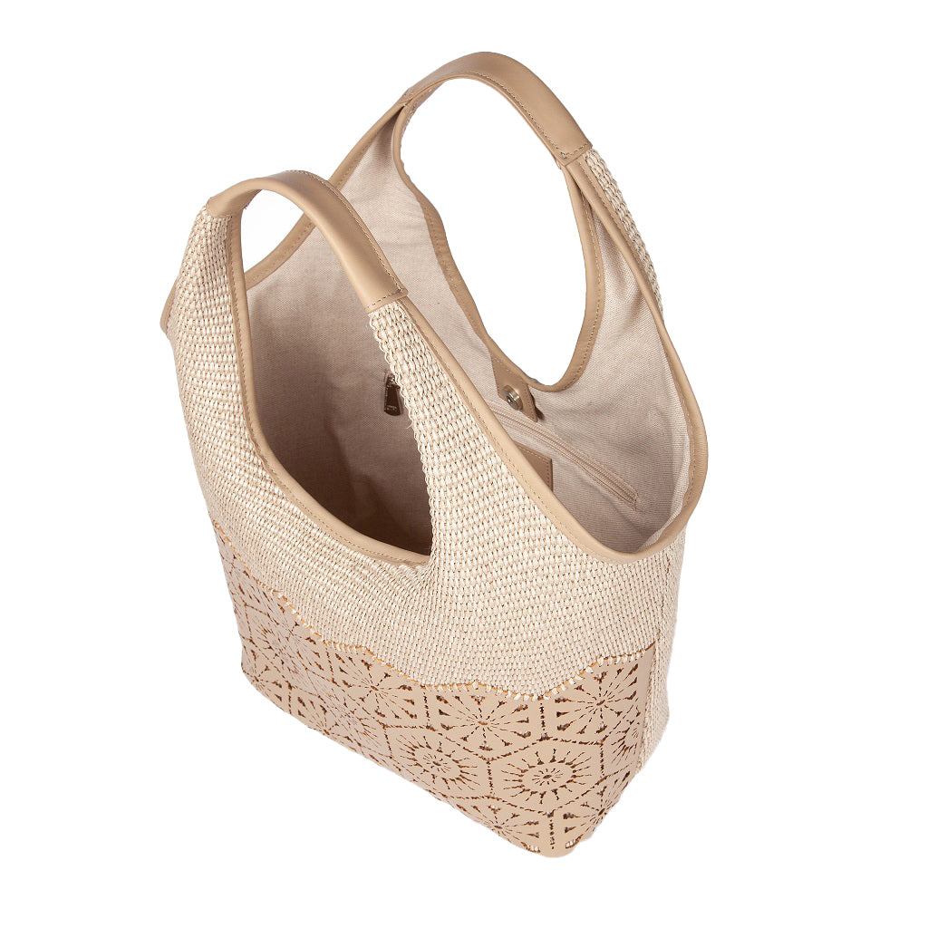 GIULIA HOBO