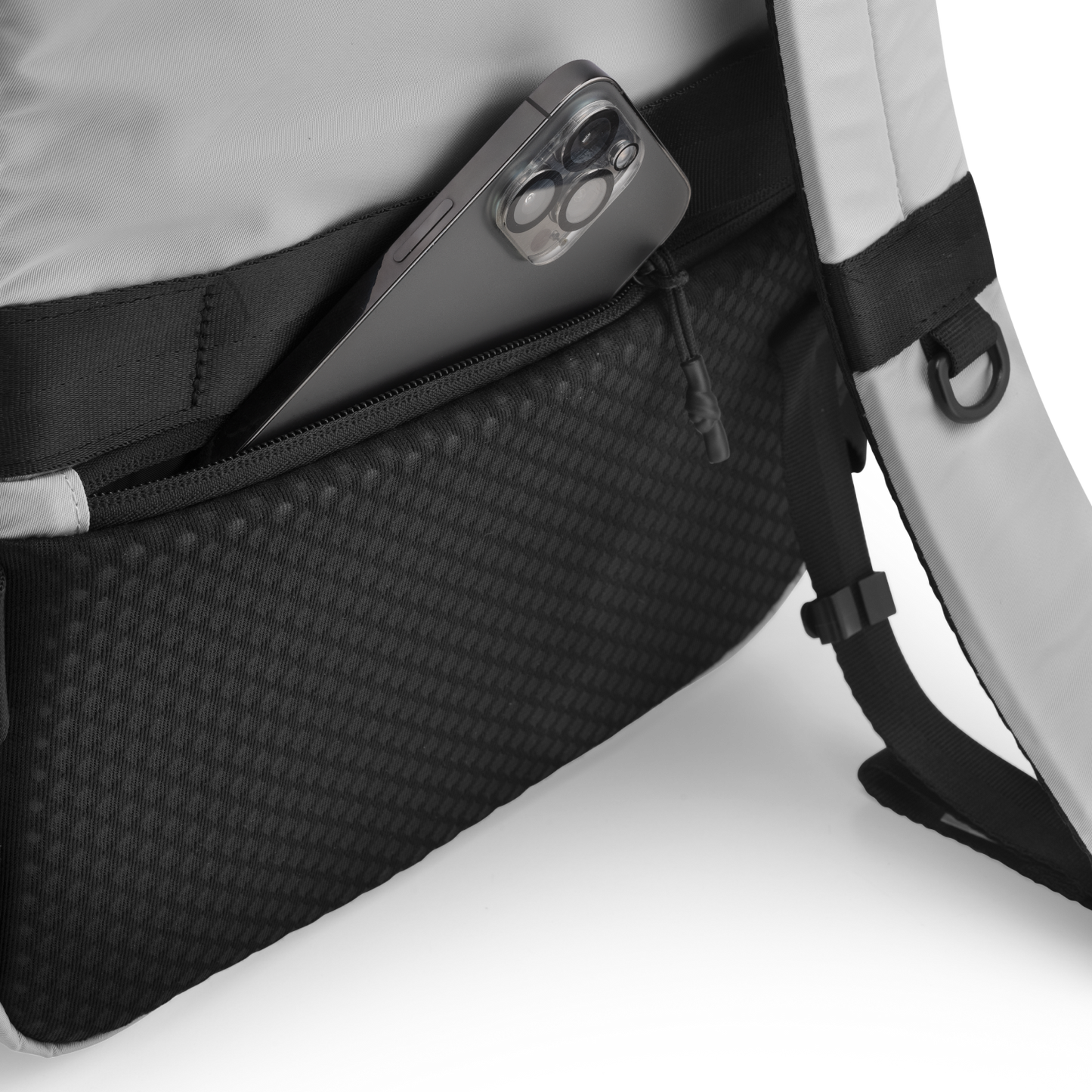 MESH BACKPACK