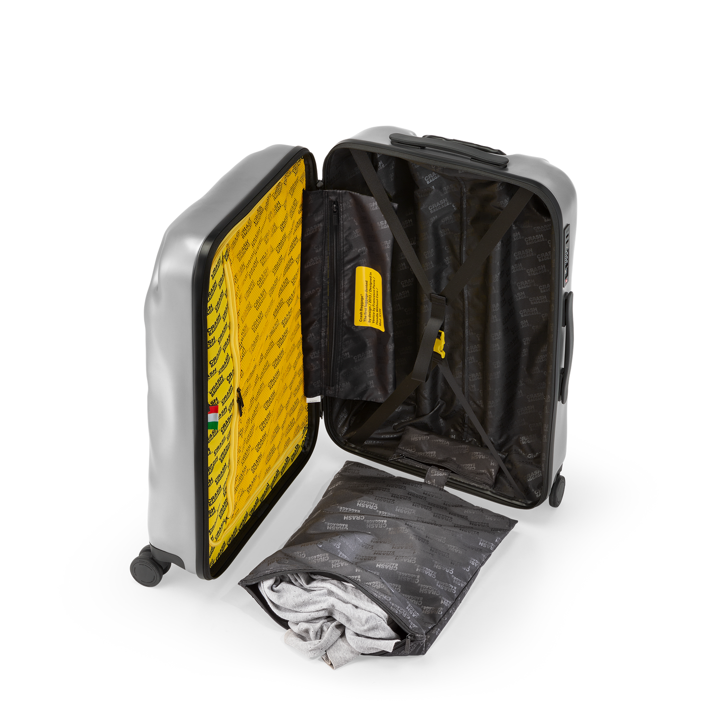 CRASH BAGGAGE ICON medium dented suitcase