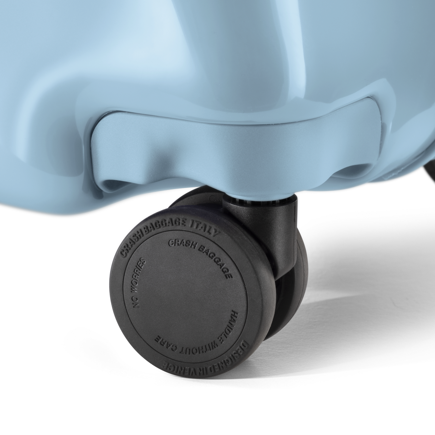 CRASH BAGGAGE ICON Large Dented Suitcase