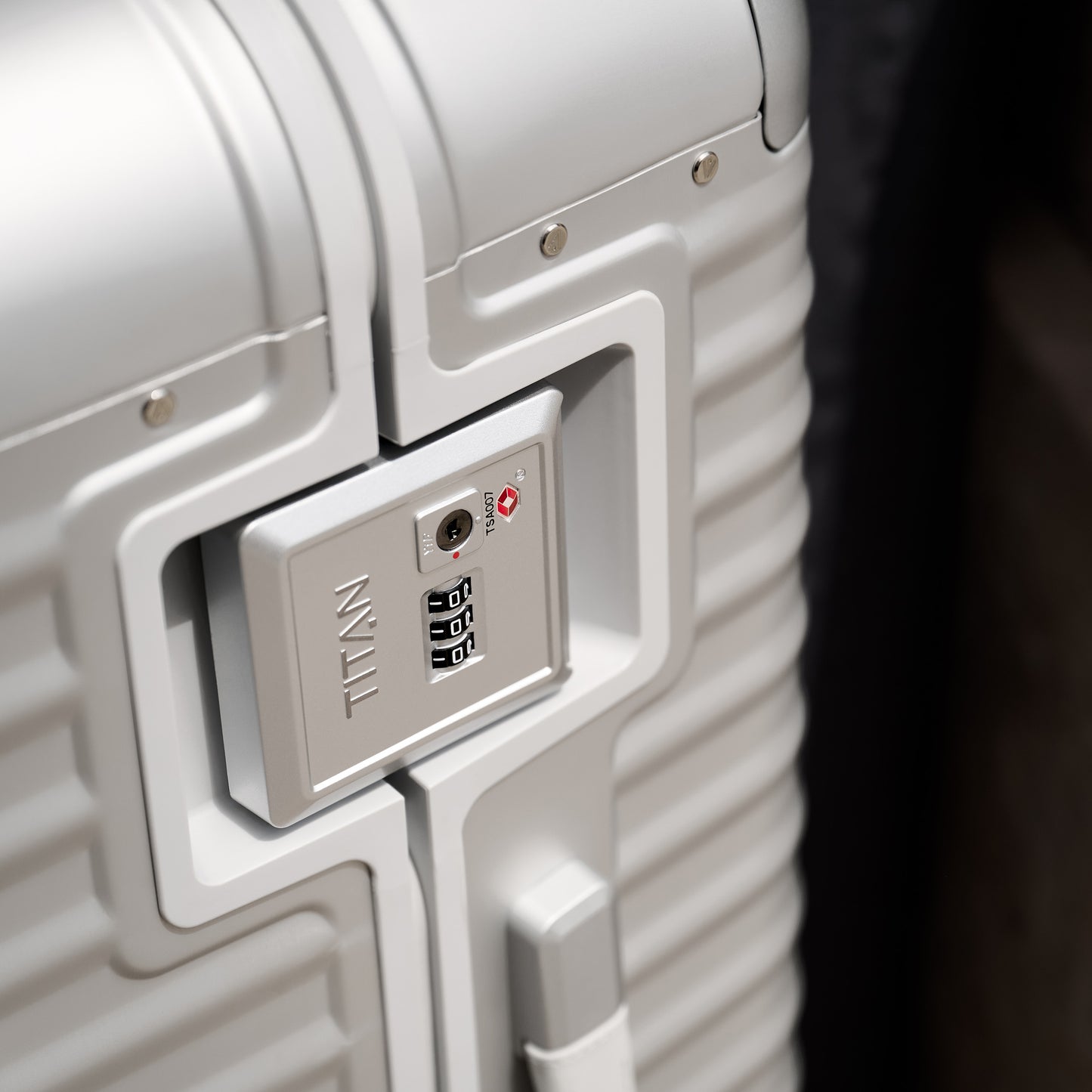 LITRON Trolley S Lightweight Hand Luggage - Polycarbonate with TSA Lock