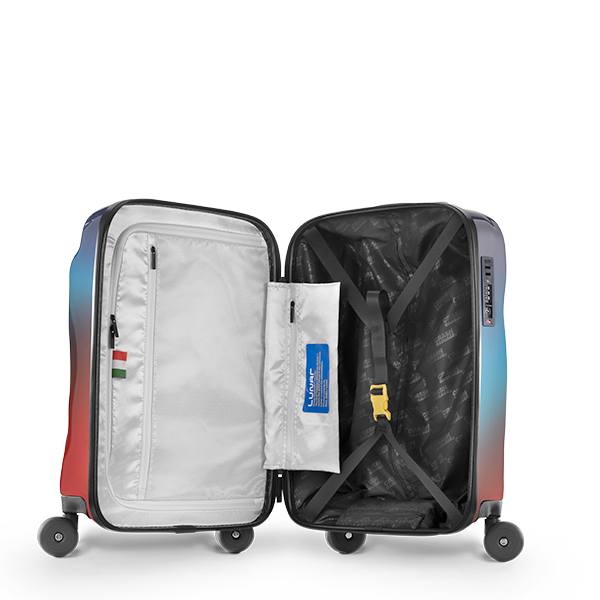 CRASH BAGGAGE LUNAR Small Dented Suitcase