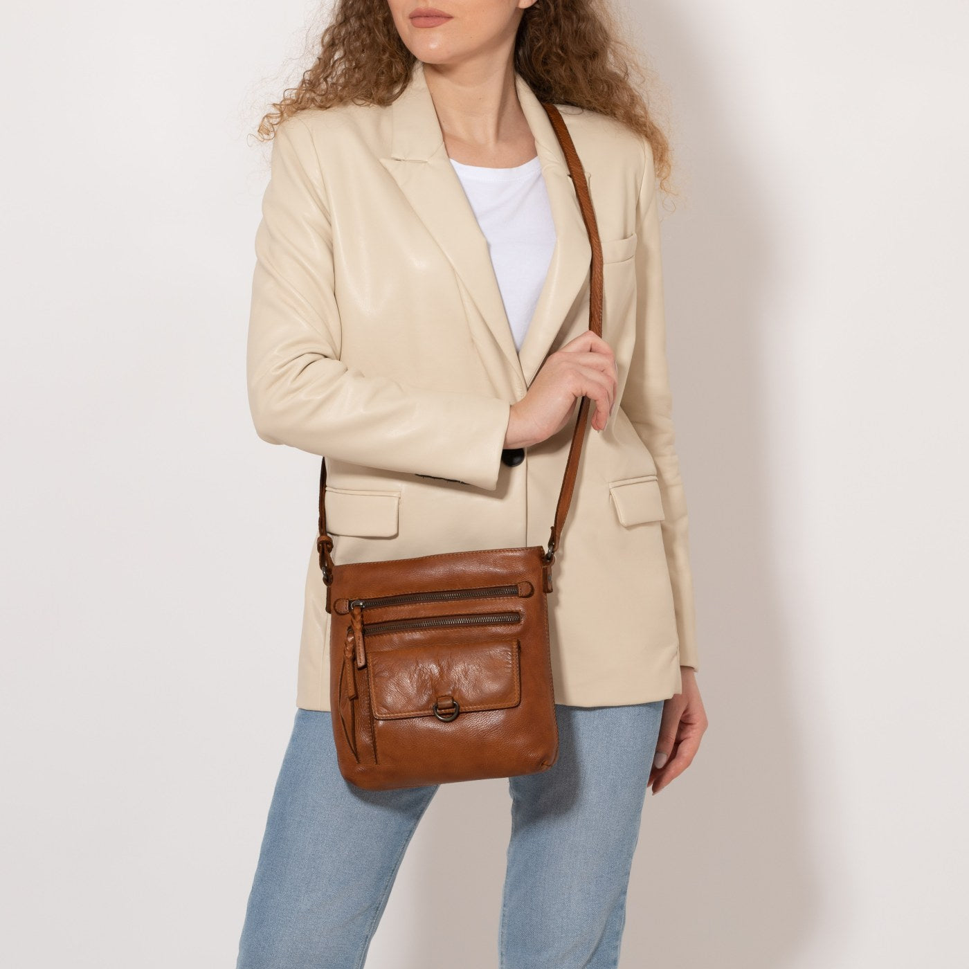 REBECCA shoulder bag